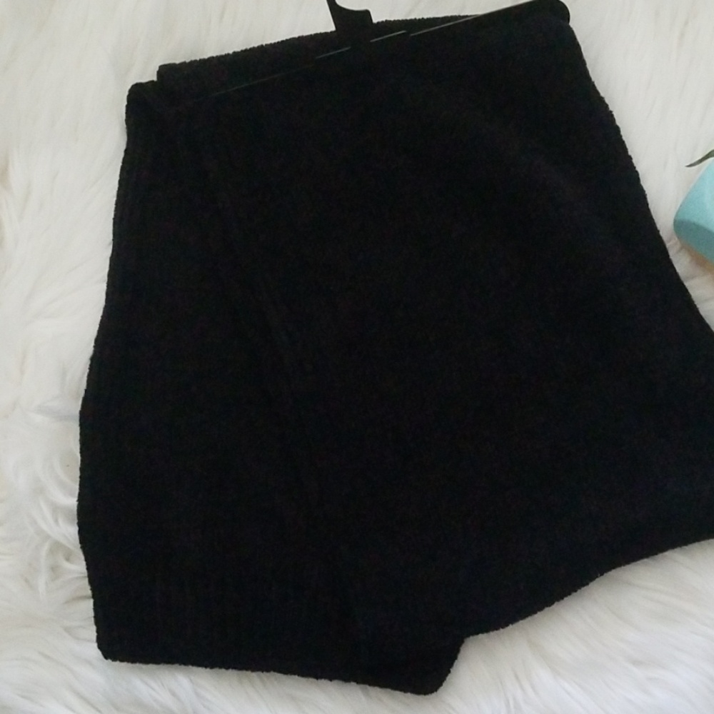 Chenille Soft Black Scarf